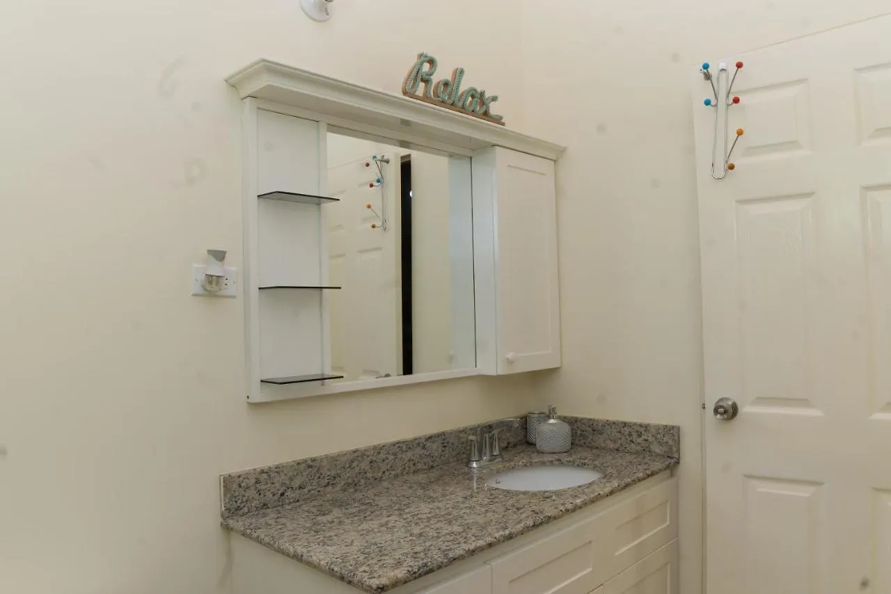 Sweet Holiday Haven Ocho Rios Holiday home