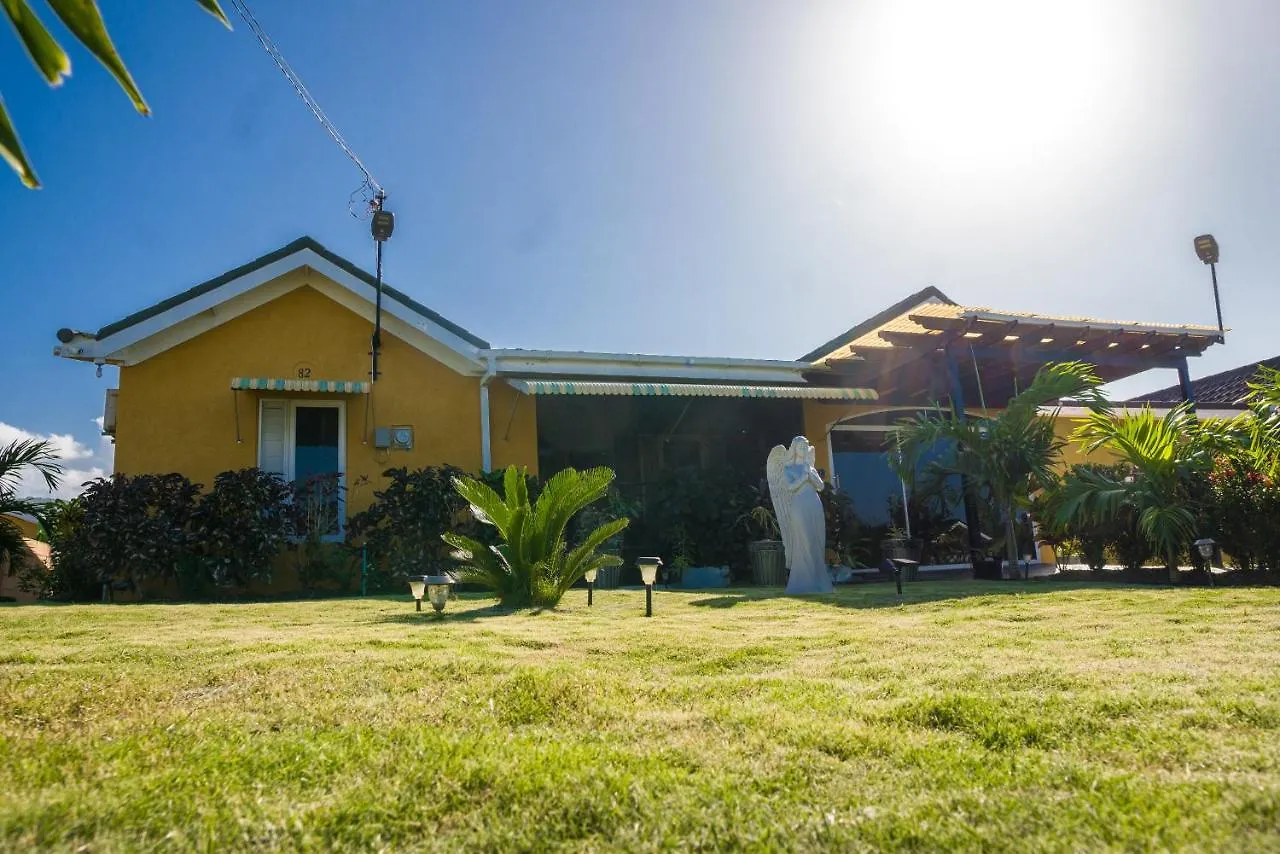 Sweet Holiday Haven Ocho Rios Holiday home